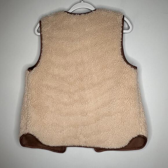 Boden Cream Faux Fur Clerkenwell Borg Button Gilet Vest Size 2 - Picture 5 of 9